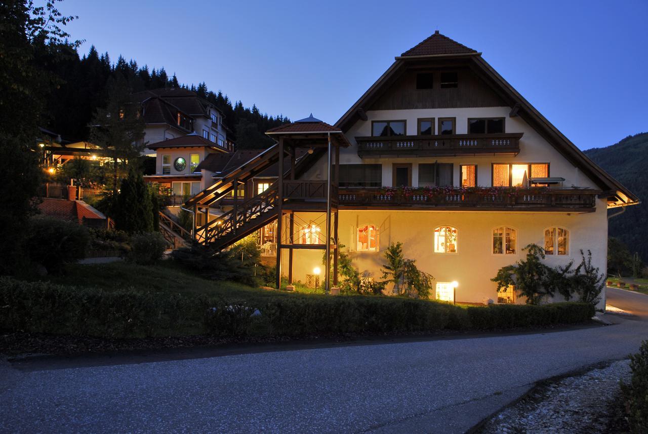 Gesundheitsresort Agathenhof Micheldorf  Екстериор снимка